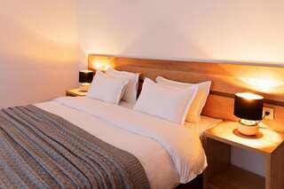Отель Hotel Posta Местиа Улучшенный двухместный номер с 1 кроватью или 2 отдельными кроватями-3
